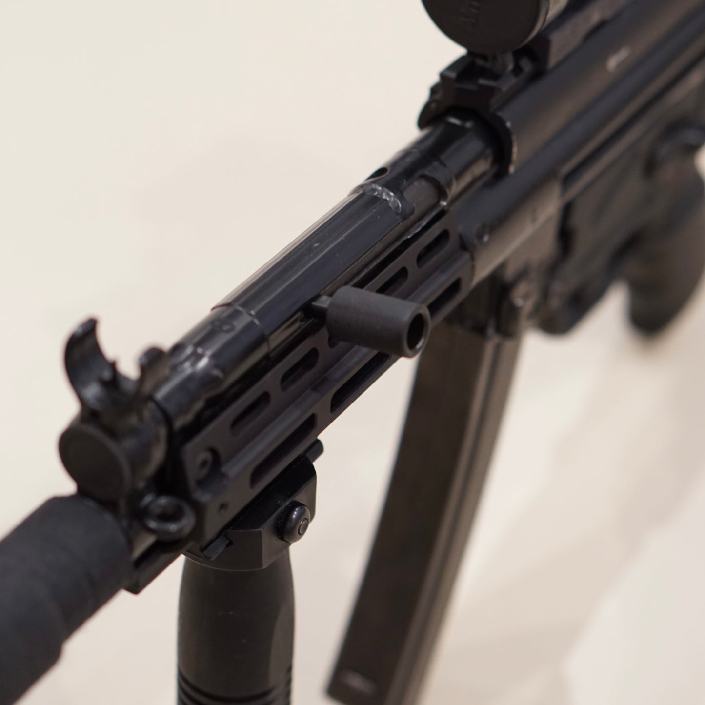 Knurled Charging Handle MP5