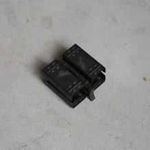 Charger l'image dans la galerie, Heckler & Koch MP5 & MP5K Dual Mag Clamp (pre-owned)