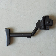 Load image into Gallery viewer, B&amp;T Folding Helmet/Visor Stock HK MP5/MP5SD (pre-owned)
