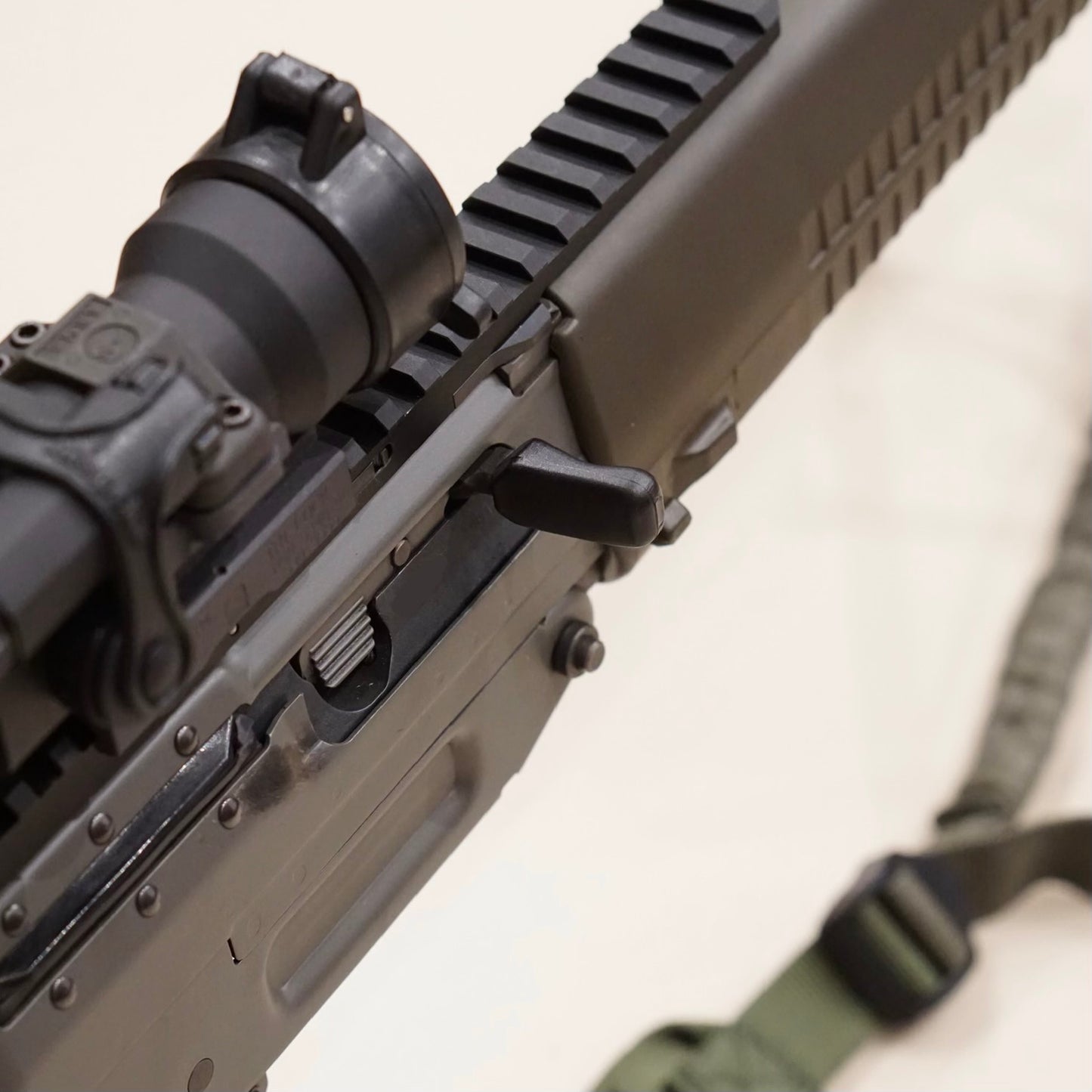 Straight Charging Handle SG55X Series