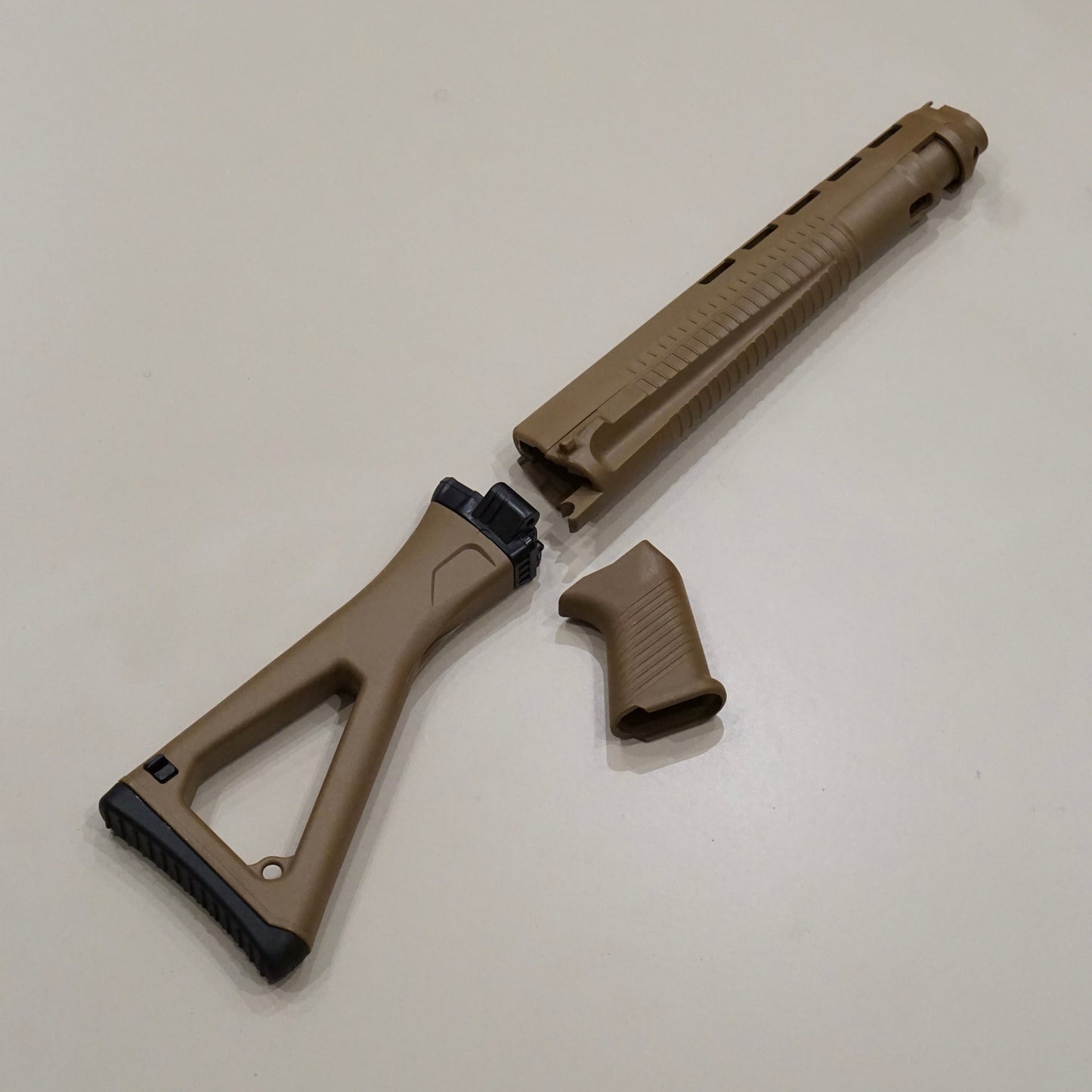 Polymer Parts Set SG550 Coyote Tan