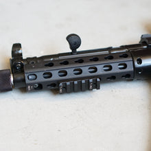 Charger l&#39;image dans la galerie, Heckler &amp; Koch HKey Handguard MP5 (pre-owned)
